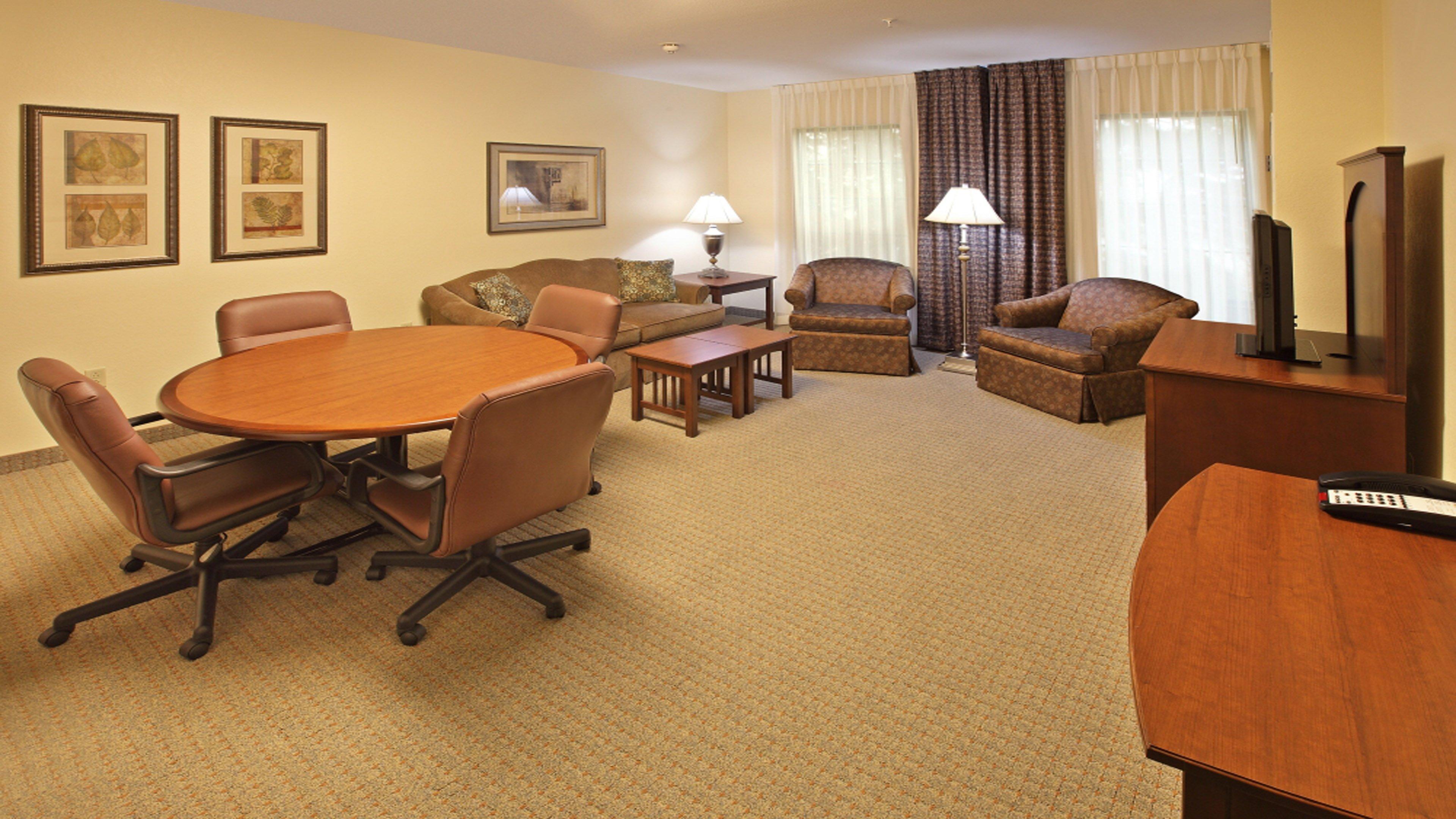 Staybridge Suites Hot Springs By Ihg Lake Hamilton Exterior photo